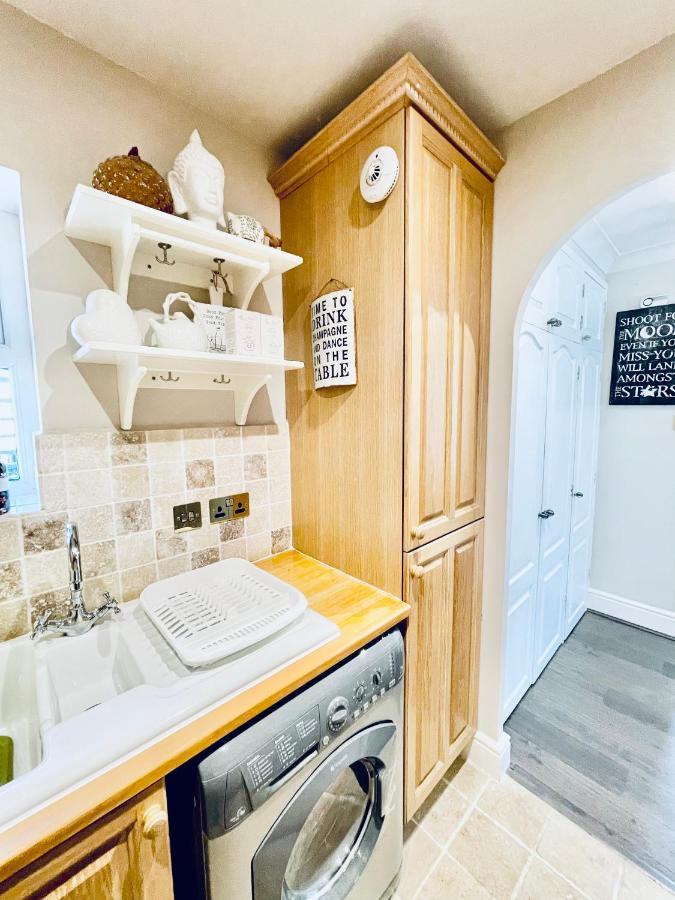 Cotswold Chic Retreats "Jacinabox" Central Chipping Campden-Parking-Garden Exterior photo